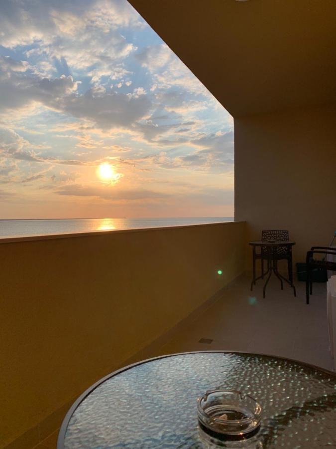 Sunrise Holiday Apartment - Mamaia Nord Năvodari Eksteriør bilde